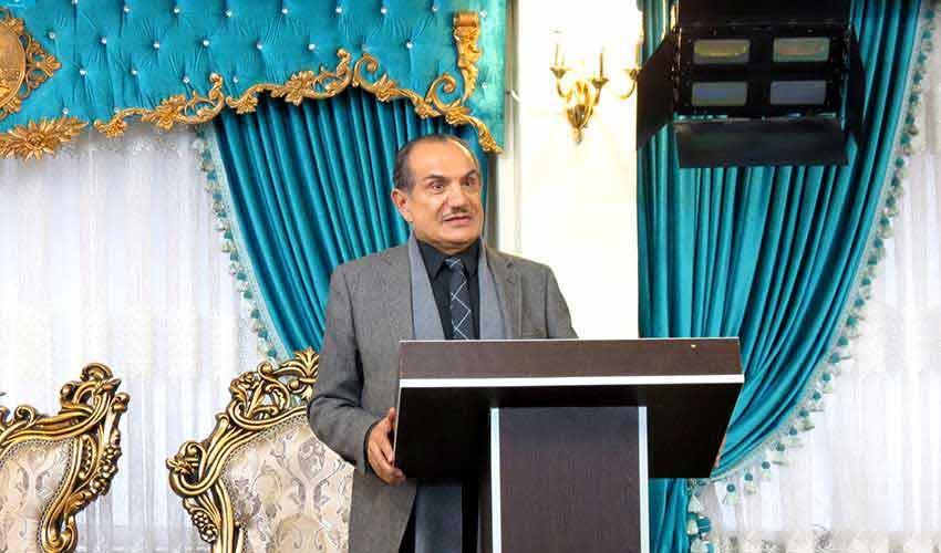 محمد تقوی: مهار احساسات، هنر مدیریت است