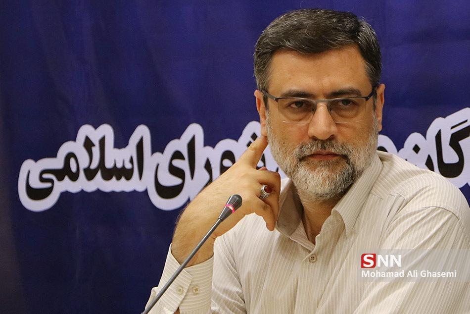 قاضی زاده هاشمی: یکی از بانک ها از 7 خانواده 4600 میلیارد تومان قاضی زاده هاشمی: یکی از بانک ها از 7 خانواده 4600 میلیارد تومان مطالبات معوق دارد!