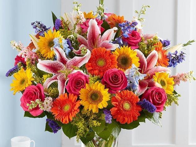 بهترین راه برای افزایش طول عمر گل های شاخه بریده